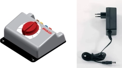 Piko analog controller with power supply