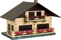 Alpenhuis – houten lijmconstructieset 1:32