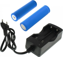 Oplader LC5 + 2 x 18650 Li BATTERIJEN
