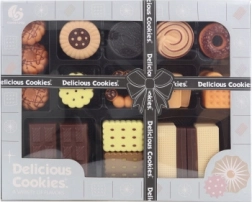 Children's plastic play food set – wafers, cookies, chocolate and waffles