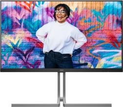 32" Nano IPS 4K monitor with USB‑C, KVM and pivot