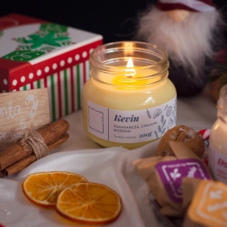 Bougie parfumée premium - Kevin / Produit polonais