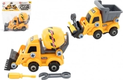 Screwable construction machine with plastic accessories