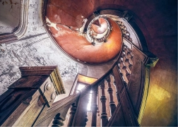 Lost Places: Spiral Staircase – 1000-piece puzzle RAVENSBURGER