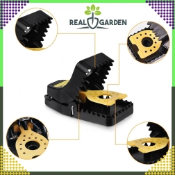 Set of 4 plastic mouse and rat traps with guillotine mechanism