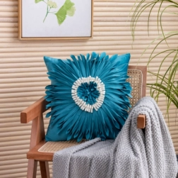 Dekorative Kissenhülle mit Chrysanthemenmuster 45x45 cm