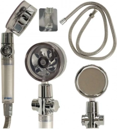 Silberne Duschkopf mit Turbine und Schlauch