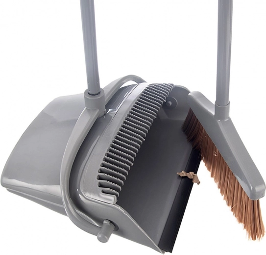 Peigne intégré pour des poils propres