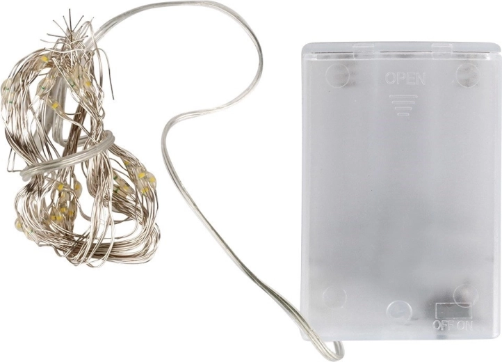Micro LED délicates sur un fin fil argenté