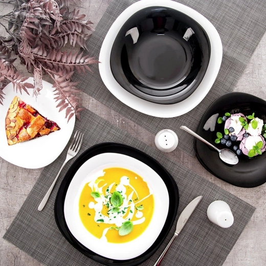 Moderne zwart-witte look voor elke eetkamer