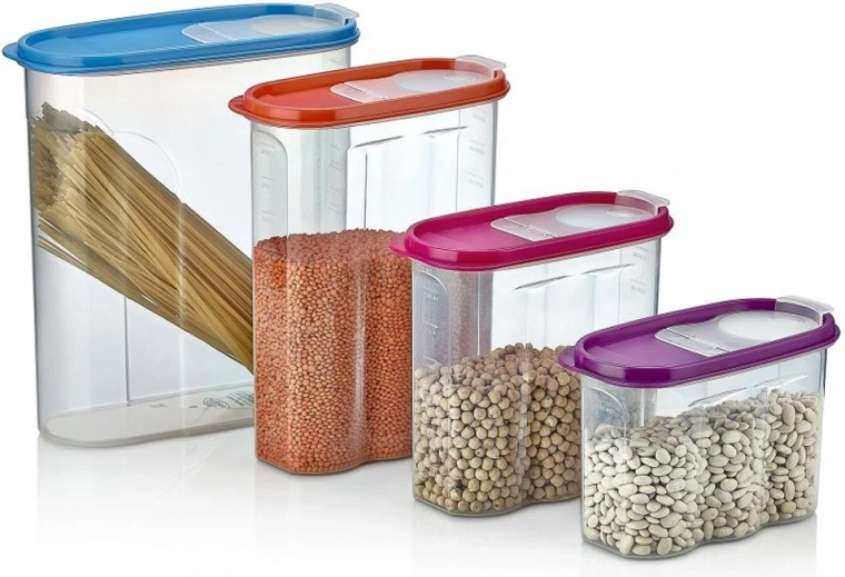 Pantry order thanks to a stackable design
