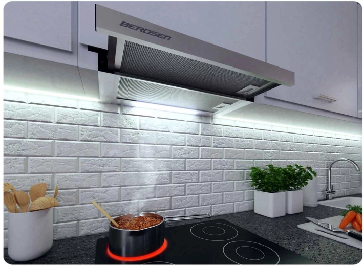 Energy-saving LED lighting for the hob