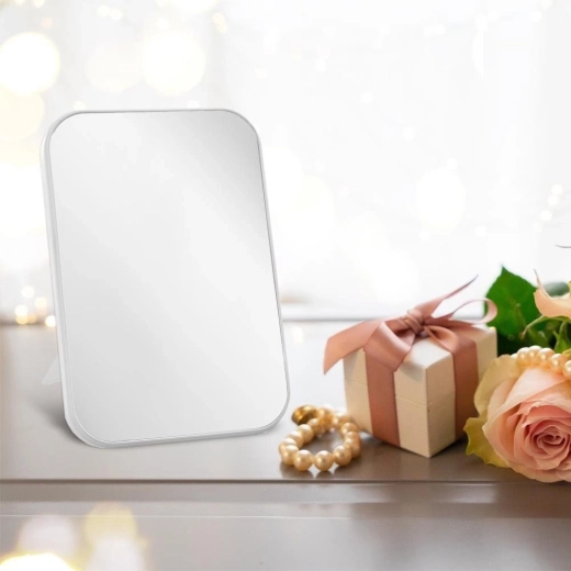 Clean and compact design