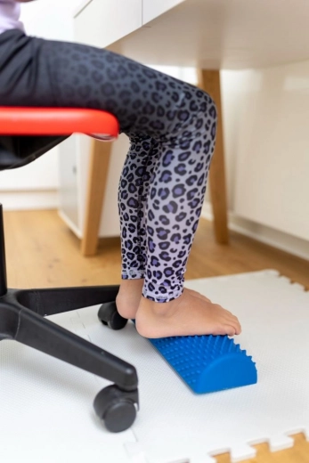 Fußmassage und bessere Haltung am Schreibtisch