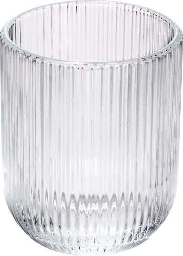 Stylish ribbed glass for a better grip