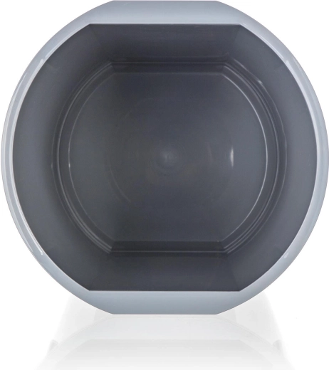 Easy cleaning and maintenance