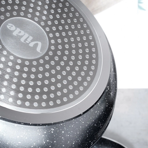 Inductiebodem en gelijkmatige warmteverdeling