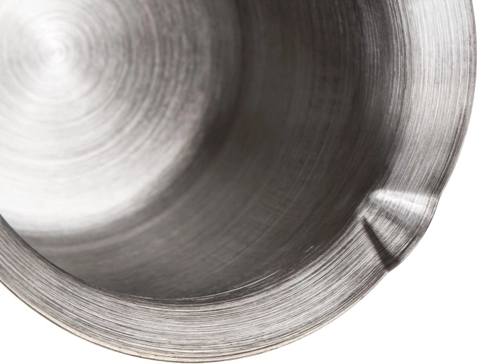 Clean and precise pouring