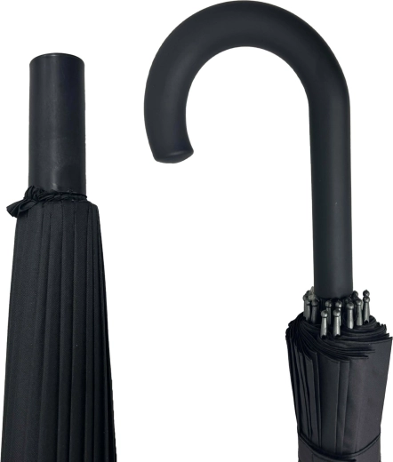 Manual opening and practical handle