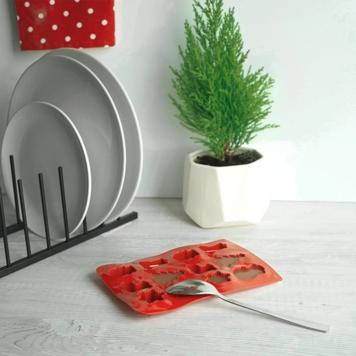 From -40 °C to +230 °C, for oven and freezer
