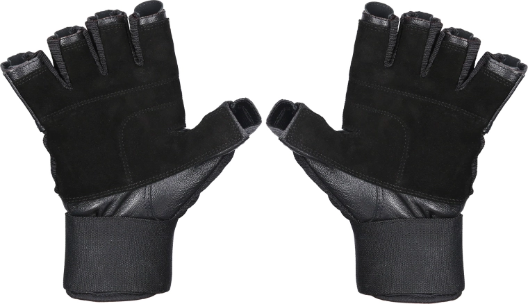 Stable wrists thanks to a wide cuff