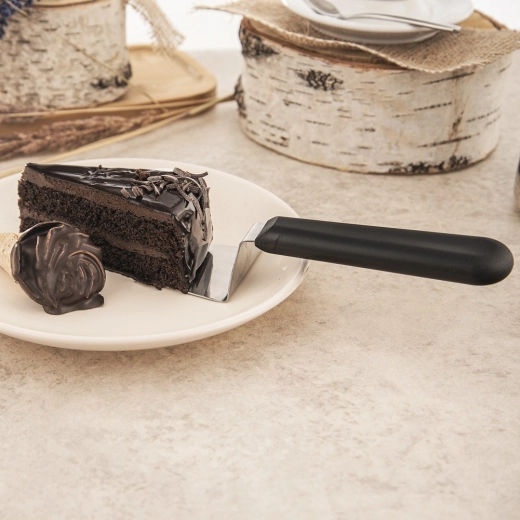 Für das saubere Servieren von Desserts