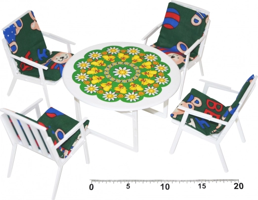 Set aus Tischchen und 4 Stühlchen für Puppen