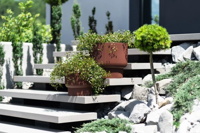 Resistance to frost, heat, and UV radiation