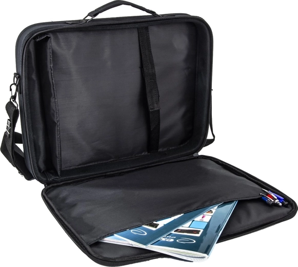 Adjustable laptop compartment