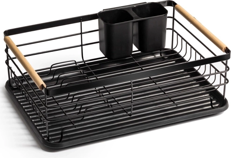 Herausnehmbare Abtropfschale für eine saubere Arbeitsplatte