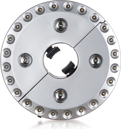 Universal clamp for 32–44 mm poles