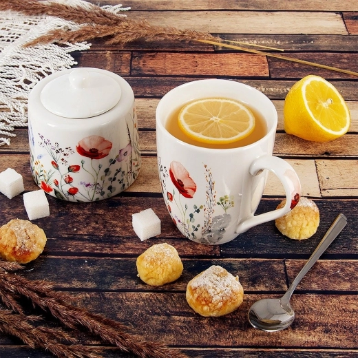 Easy care: dishwasher- and microwave-safe