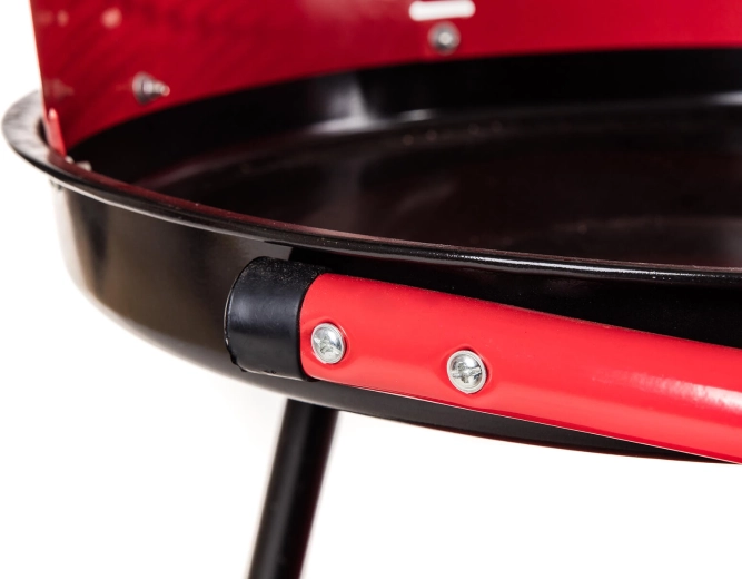 Durable enamelled bowl and sturdy construction