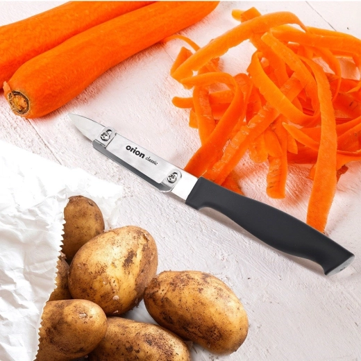 Scharfe Edelstahlklinge für präzises Schälen