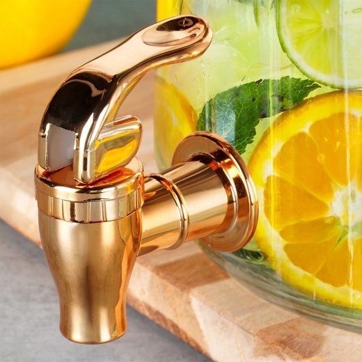 Stylish copper-gold finish