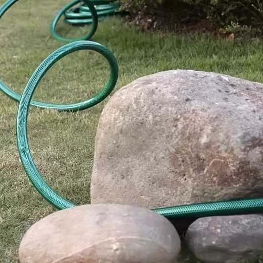 Flexible and kink-resistant