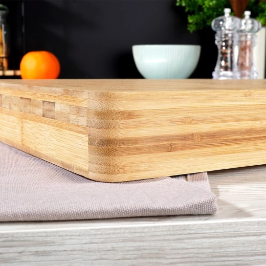 Massive und stabile Arbeitsfläche