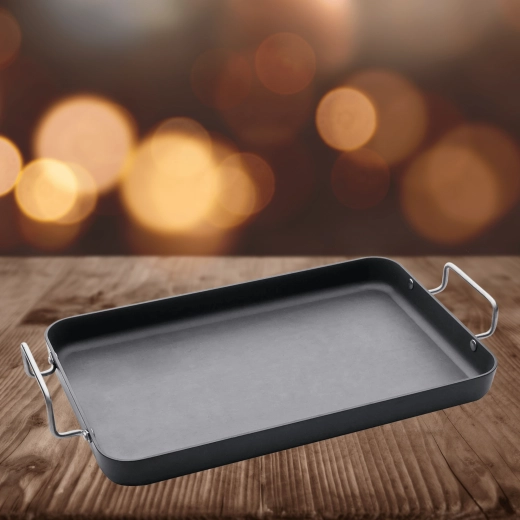 Sturdy handles for safe carrying