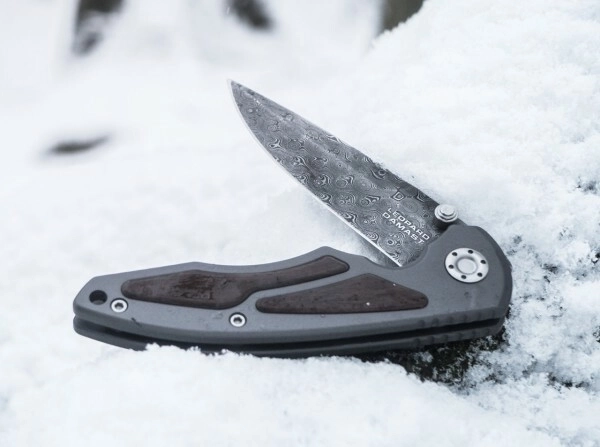 Manipulation rapide et sûre à une main