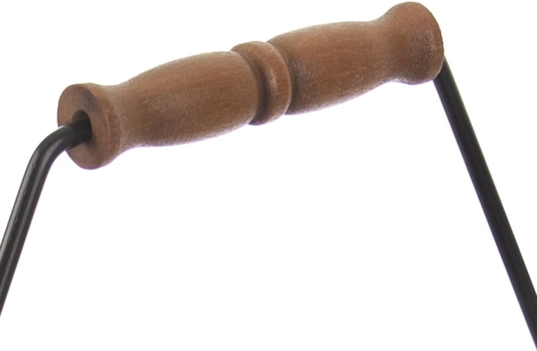 Comfortable wooden handle