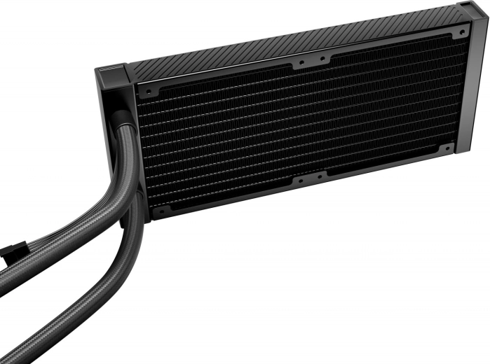 240 mm radiator for high performance and quiet operation