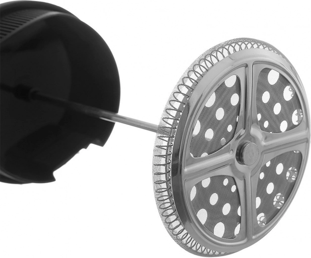 Crystal-clear brew without grounds