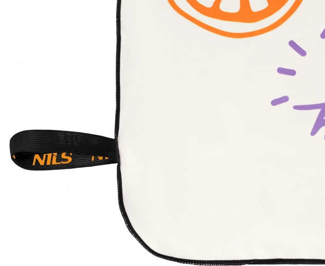 Durable build and easy hanging