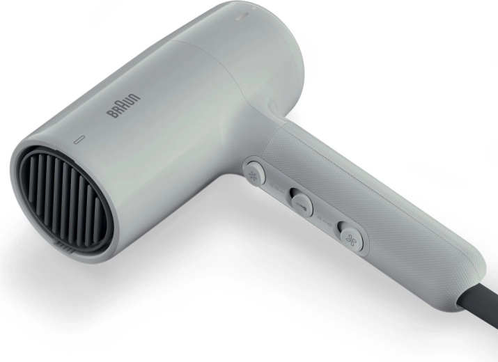 Powerful 2100 W performance and easy control