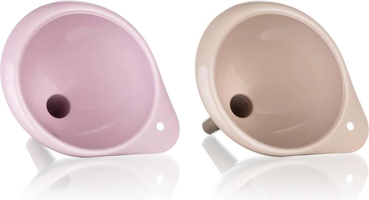 Easy cleaning and practical hanging