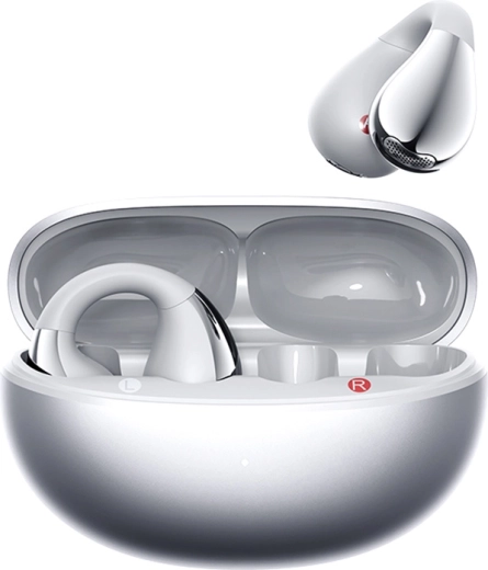 Open-air comfort with secure clip