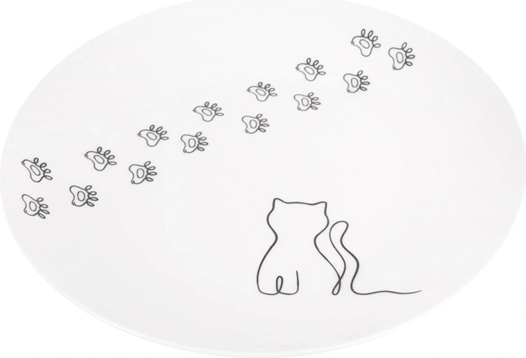 Practical 20.5 cm diameter for desserts and snacks
