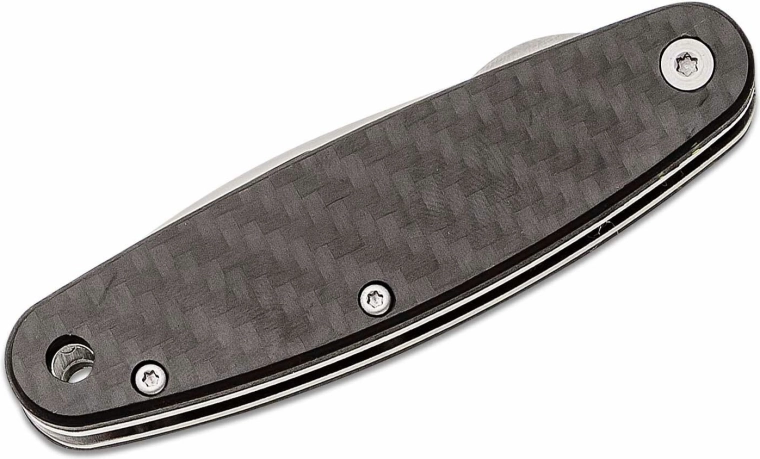 Lightweight and strong carbon fiber handle