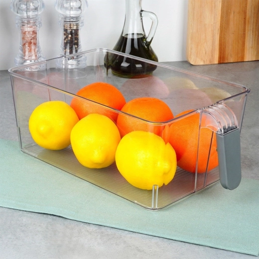 Leichtes Herausziehen dank bequemem Griff