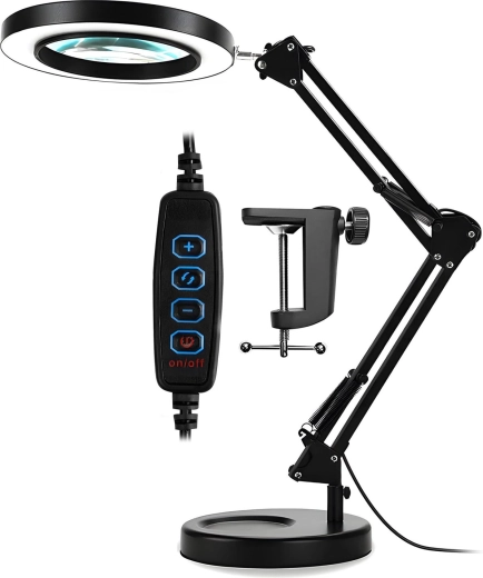LED-tafellamp met loep
